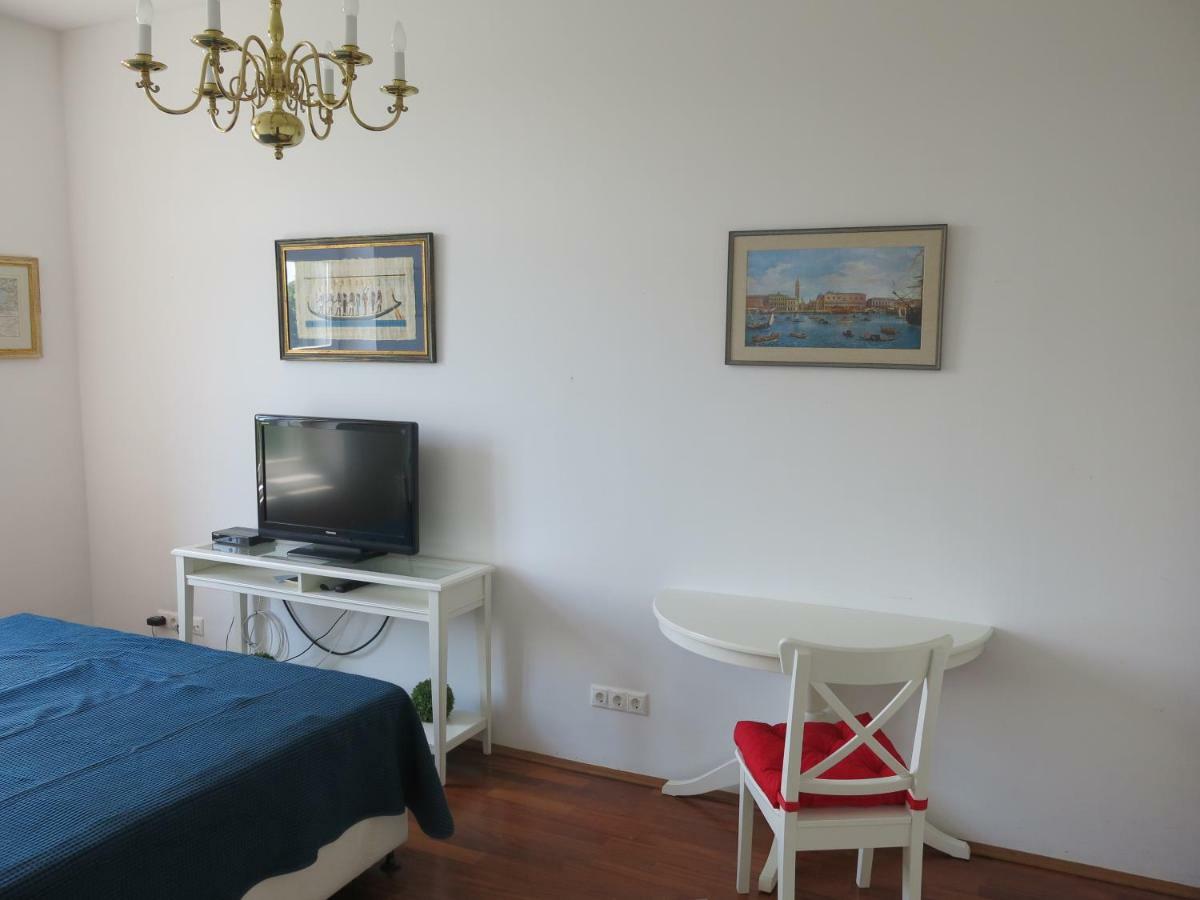 Horvath Villa Apartman Aliz Балатонфюред Экстерьер фото