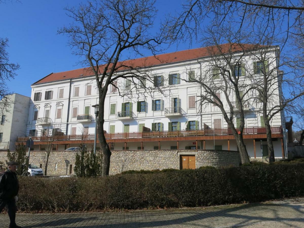 Horvath Villa Apartman Aliz Балатонфюред Экстерьер фото